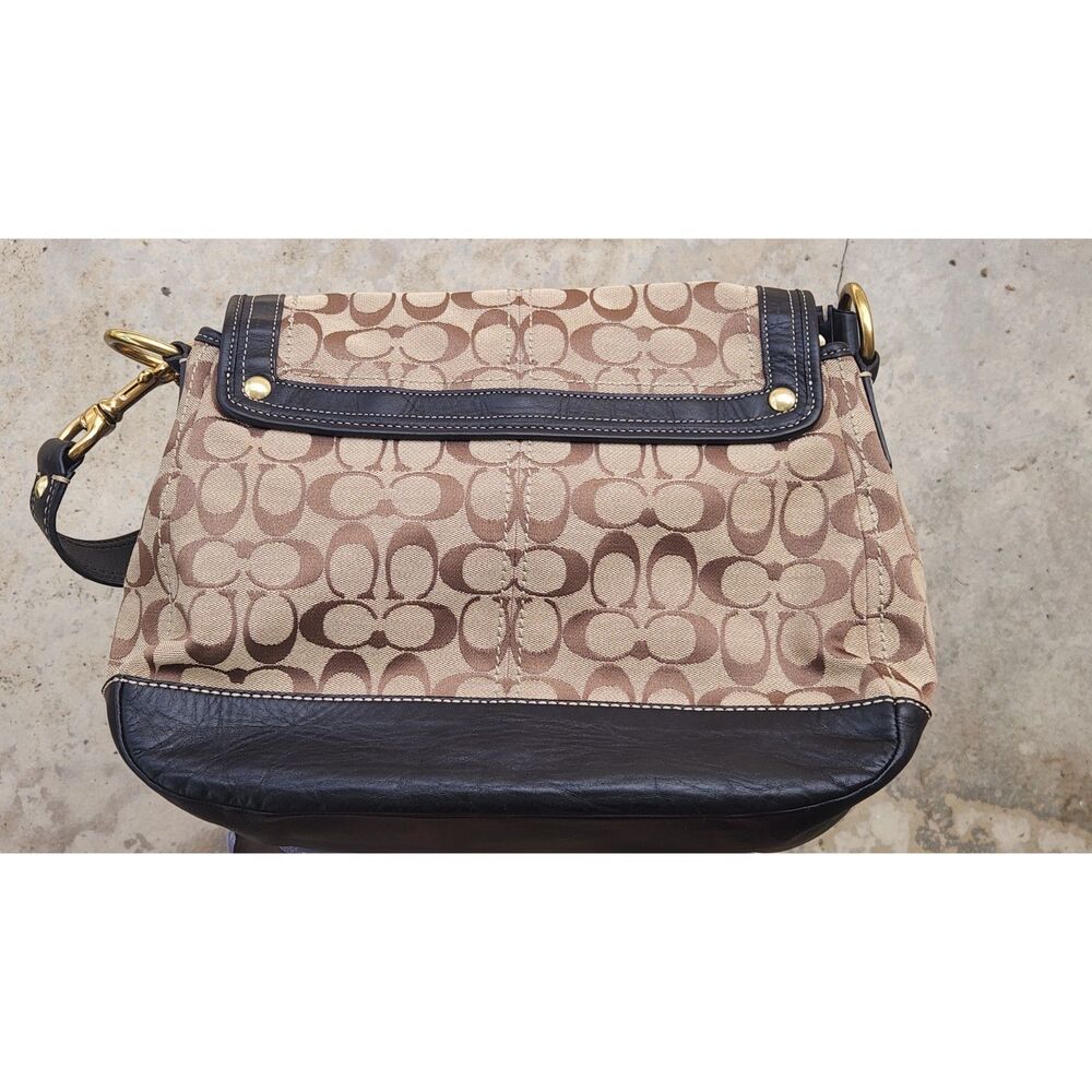 Coach Medium F12857 Vintage Ali Beige & Brown Signature C Turn Lock Shoulder Bag - Picture 2 of 11
